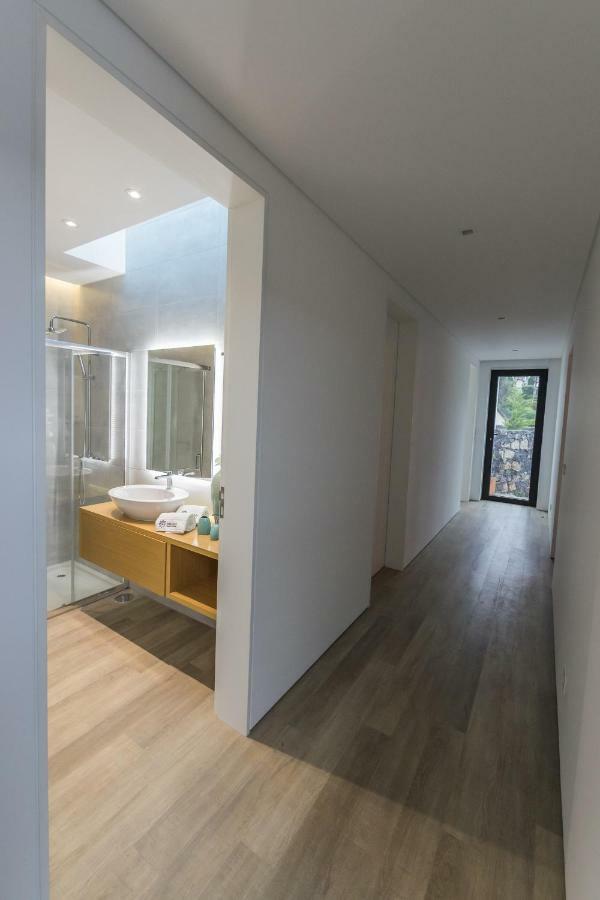 Azaleas Guest House Ribeira Cha Екстериор снимка